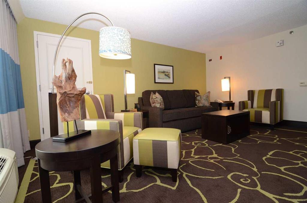 Отель Doubletree By Hilton Charlotte Uptown Интерьер фото